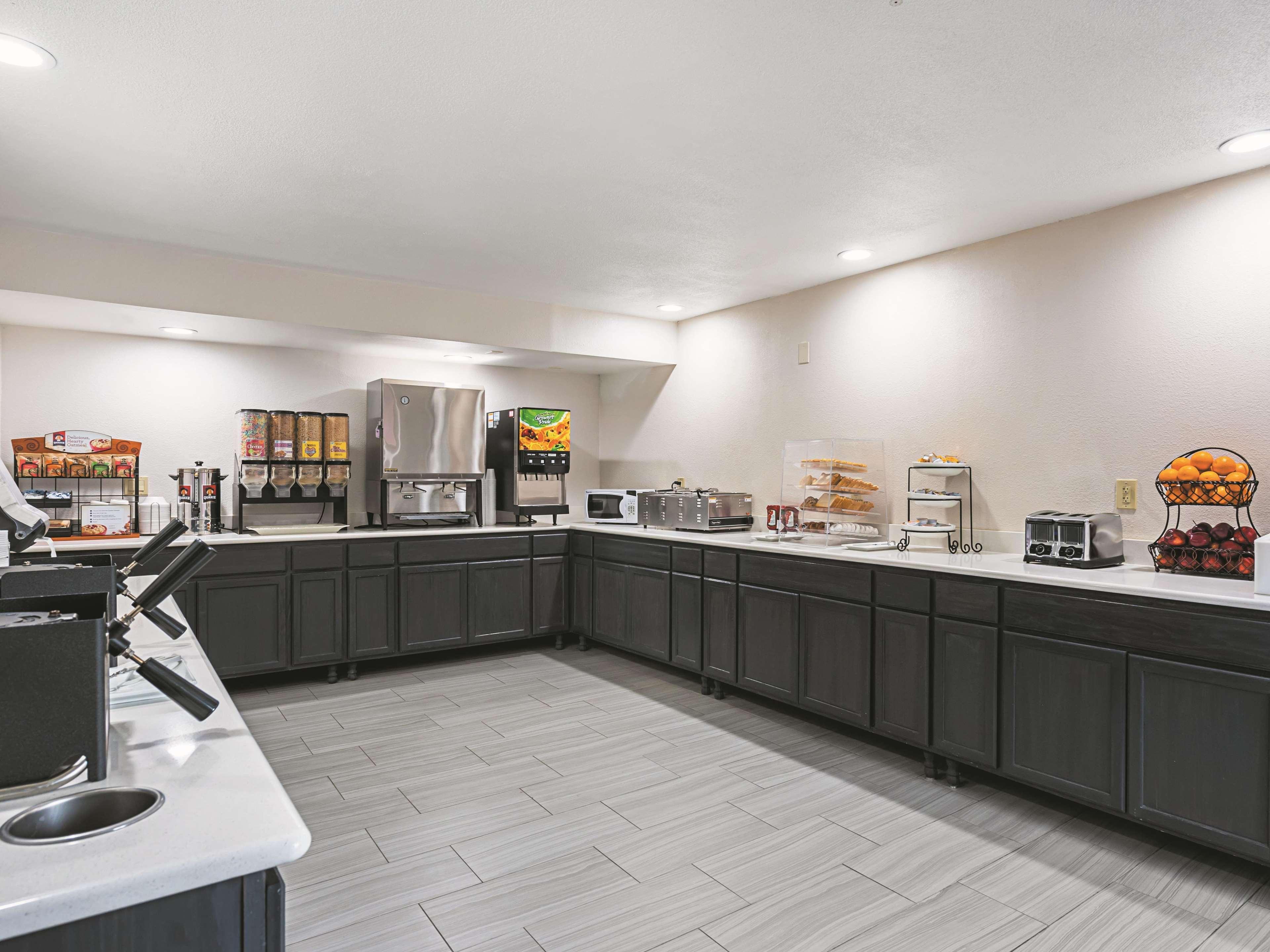 La Quinta By Wyndham Minneapolis Northwest